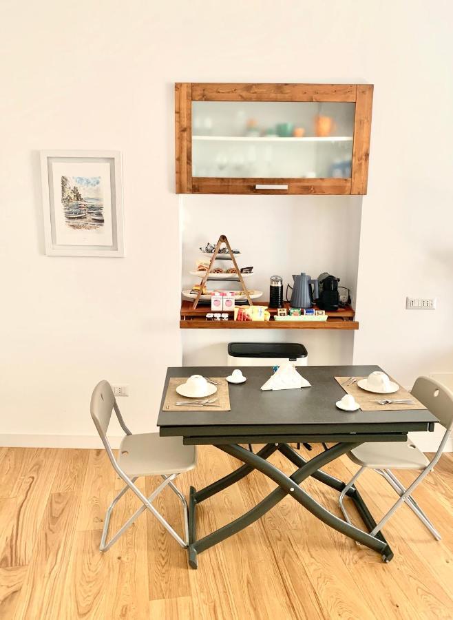 Bed and Breakfast La Dimora Del Barone Salerno Exterior foto