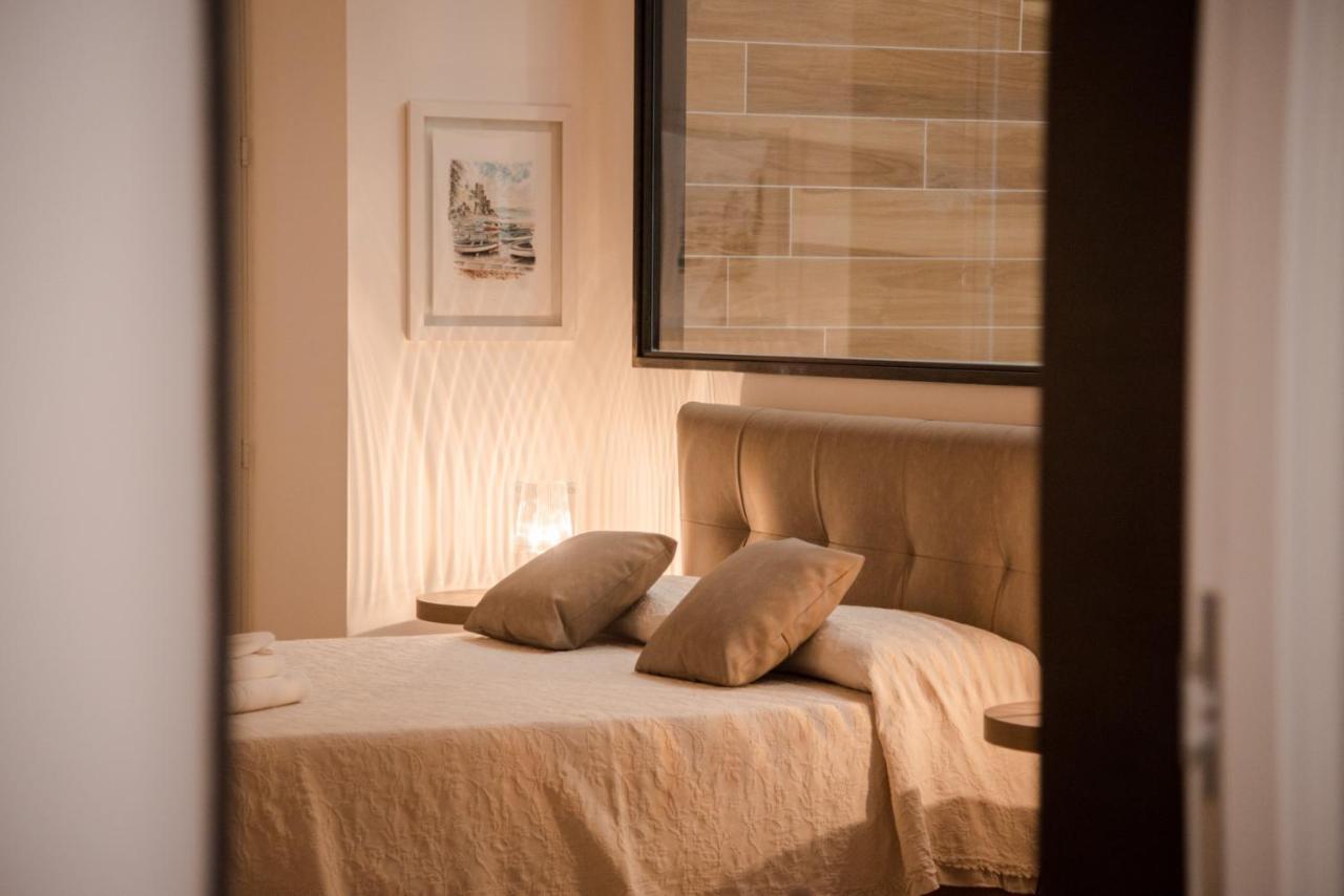 Bed and Breakfast La Dimora Del Barone Salerno Exterior foto